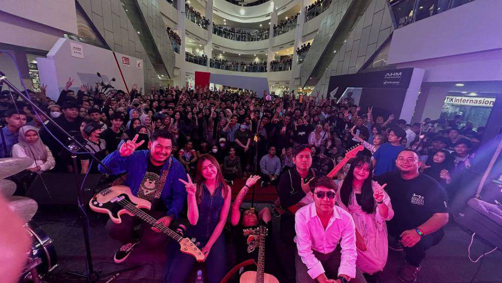 potret band Batas Senja (instagram.com/batassenjaofficial)