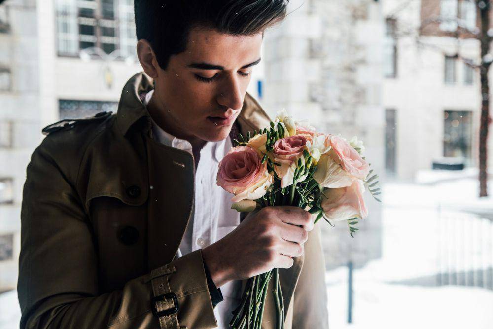 ilustrasi gentleman (unsplash.com/Shamim Nakhaei)