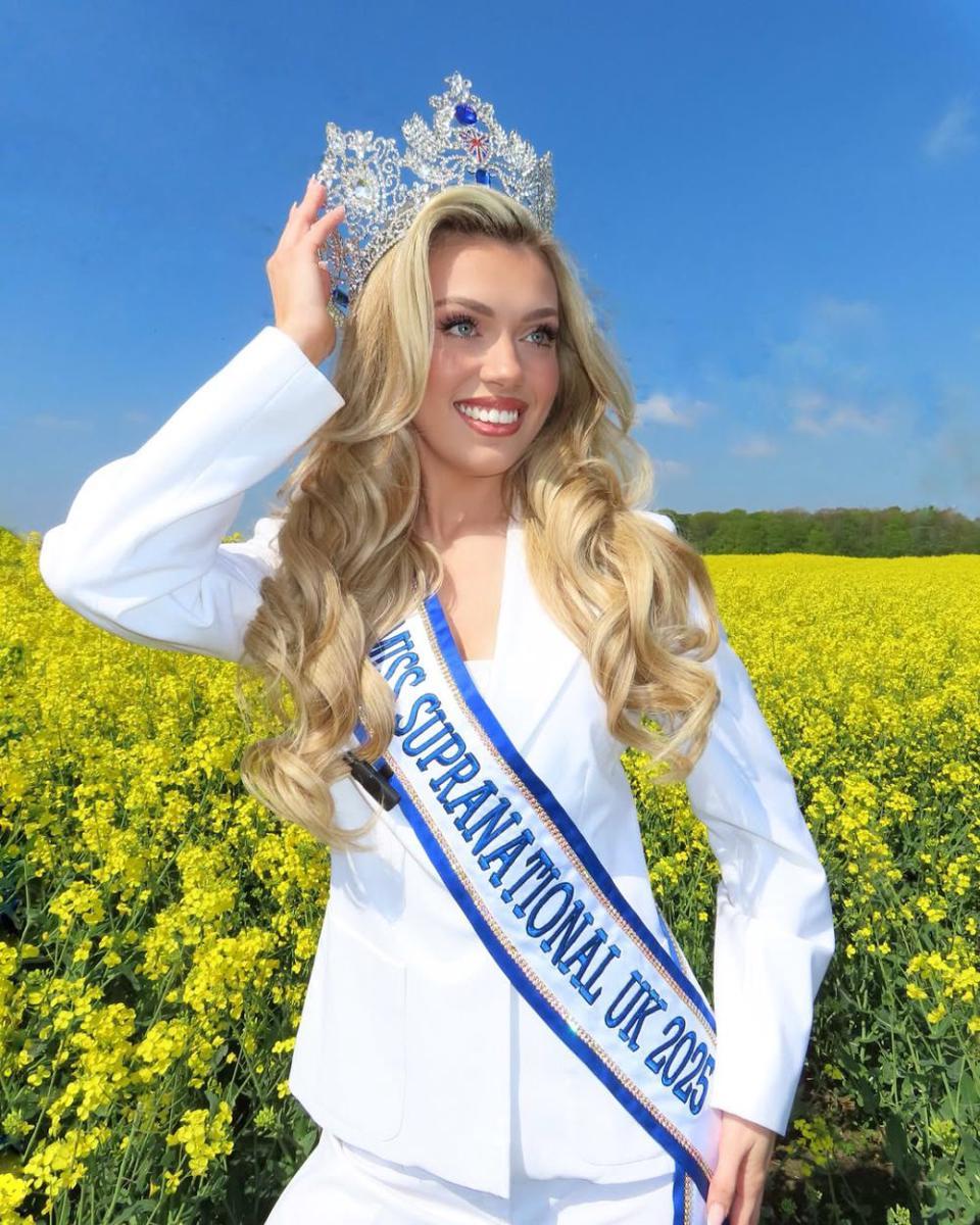 Potret Miss Supranational United Kingdom 2025, Brittany Feeney (instagram.com/brittanyfeeneyx)
