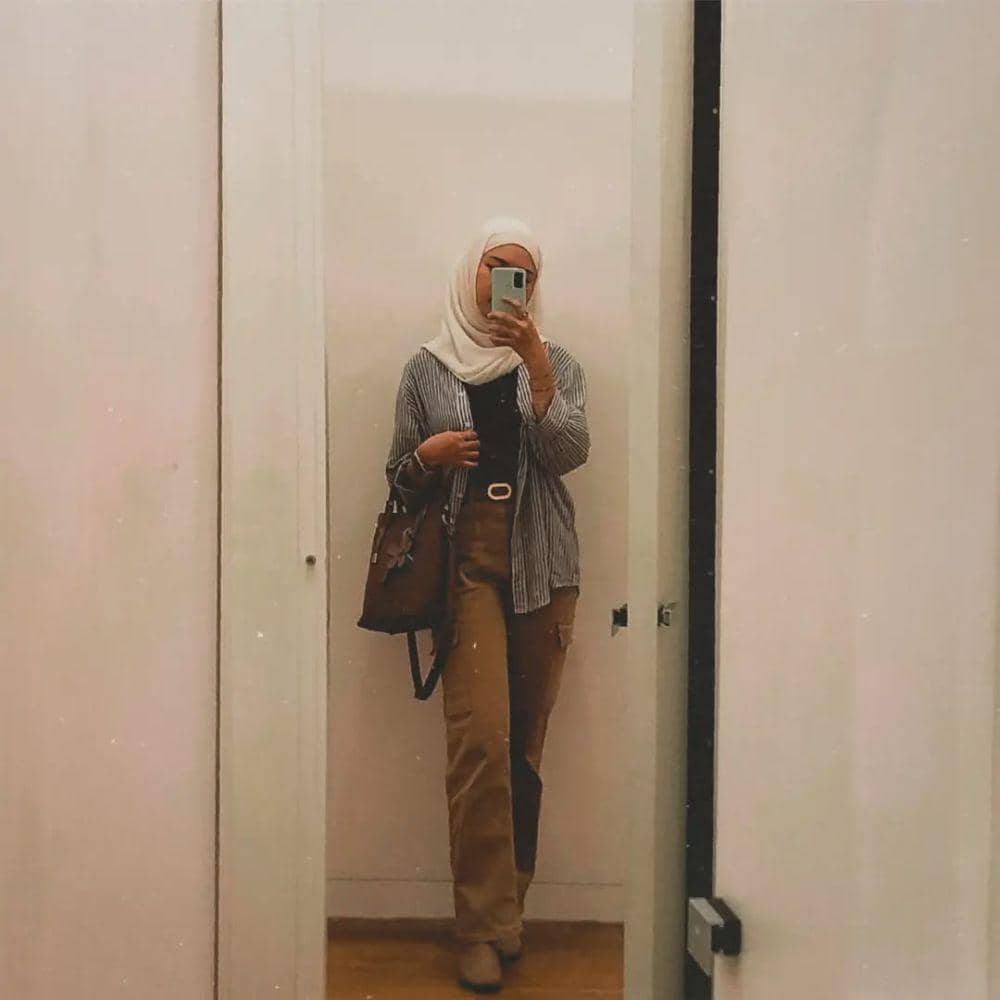 Alma Ulinnazli (instagram.com/aulinnazli)