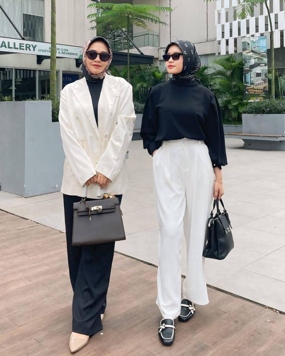 Alma Ulinnazli (instagram.com/aulinnazli)