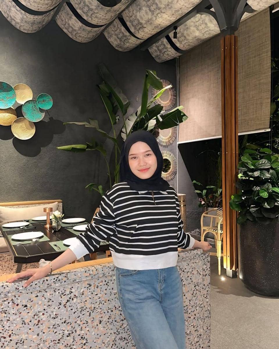 Alma Ulinnazli (instagram.com/aulinnazli)