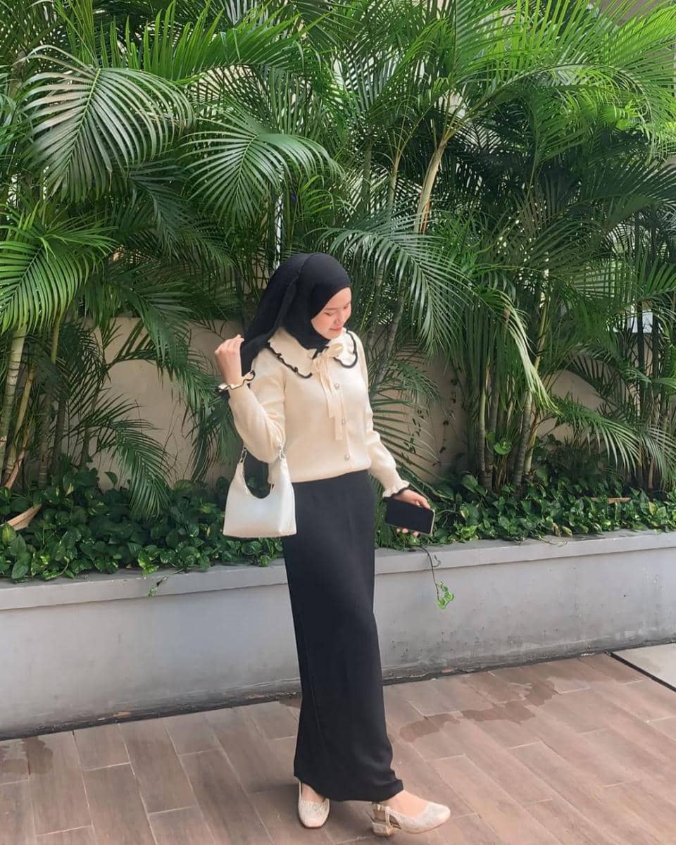 Alma Ulinnazli (instagram.com/aulinnazli)