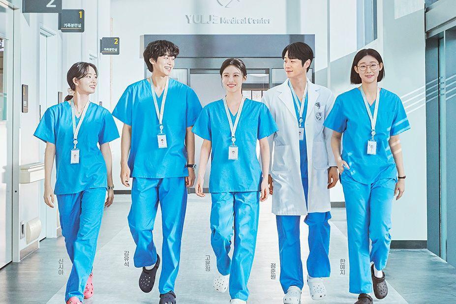 Lirik Lagu A Race, OST yang Dinyanyikan Cast Resident Playbook