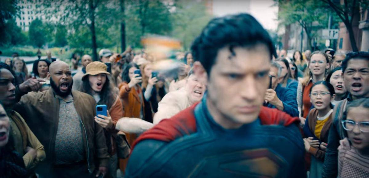 Superman dibenci.jpg