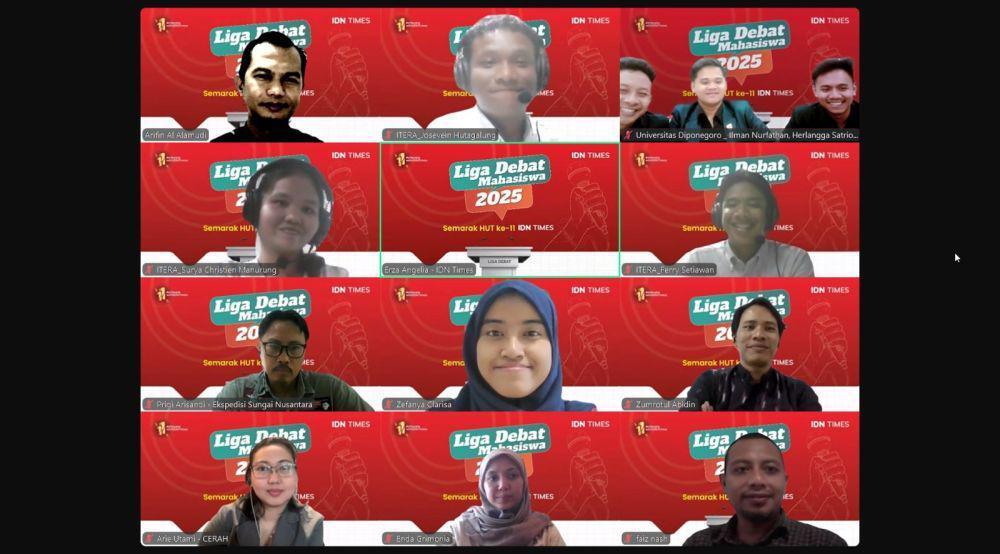 Universitas Diponegoro bertemu dengan Itera Lampung dalam babak penyisihan Liga Debat Mahasiswa 2025 yang diselenggarakan dalam rangka HUT Ke-11 IDN Times, Rabu (14/5/2025). (IDN Times/Anggun Puspitoningrum)
