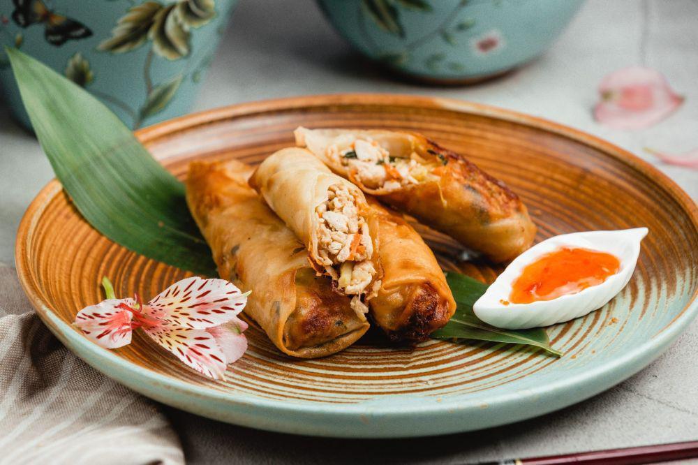 Resep Lumpia Semarang Isi Ayam untuk Camilan Long Weekend