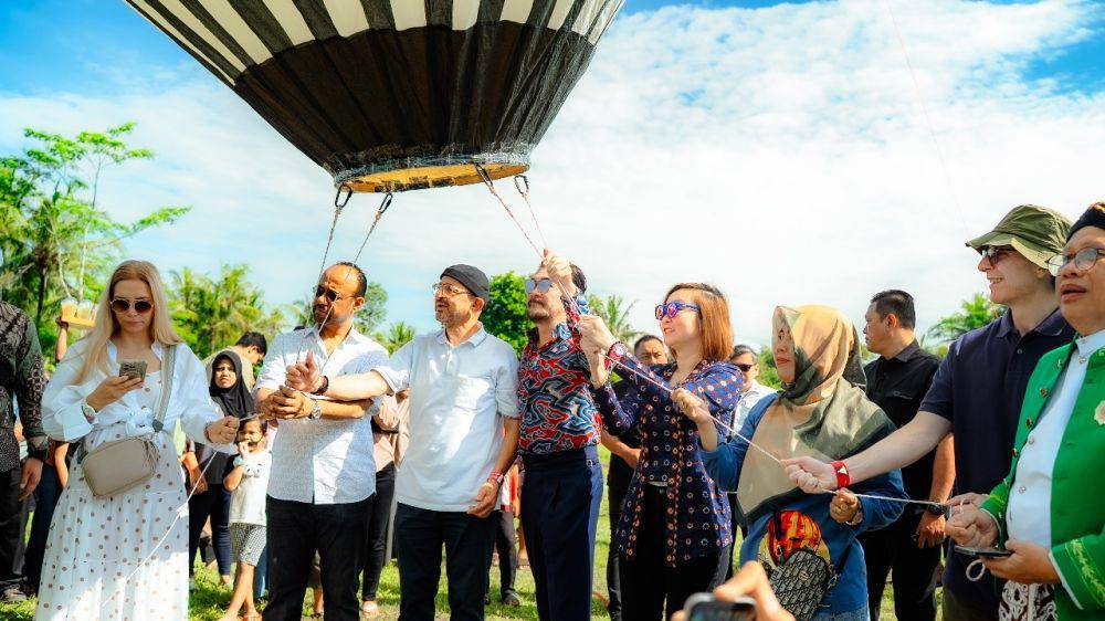 Ketika Waisak dirayakan dengan Paduan Suara Anak Hingga Festival Balon Udara (IDN Times/istimewa)