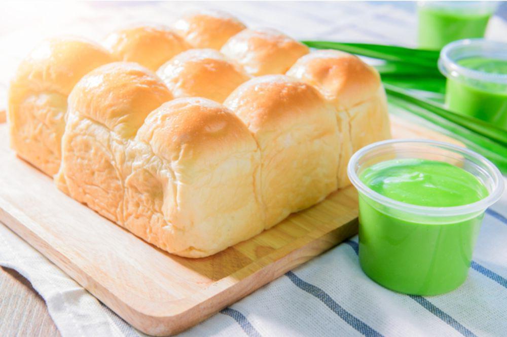 5 Tips Membuat Milk Bun Lembut dan Mengembang seperti Roti Jepang