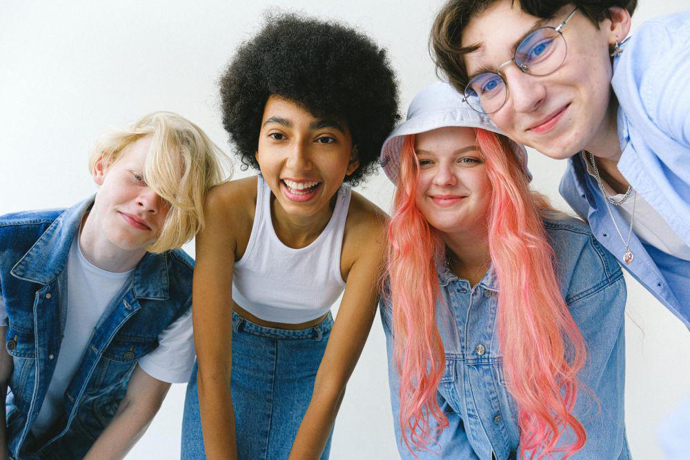 ilustrasi gen z (pexels.com/Anna Shvets)