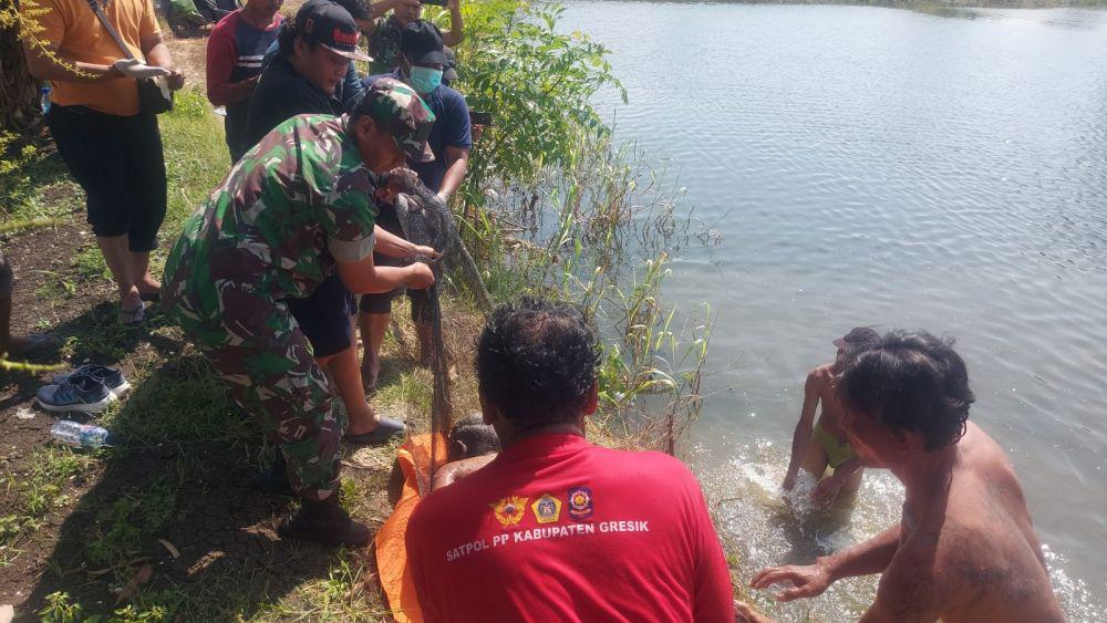 Pria Tanpa Identitas Ditemukan di Tambak Boboh Gresik
