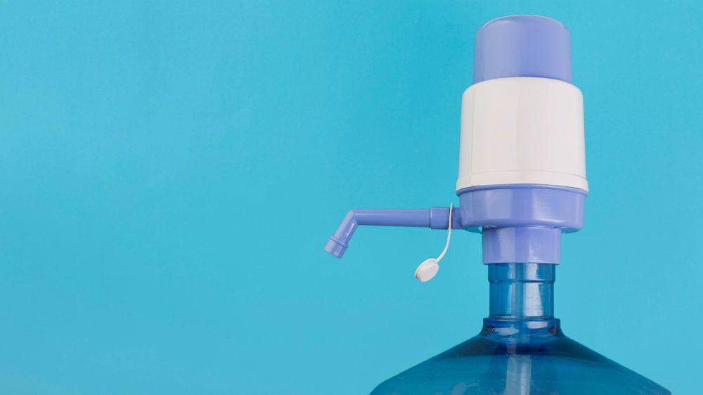 ilustrasi saringan air galon (freepik.com/freepik)