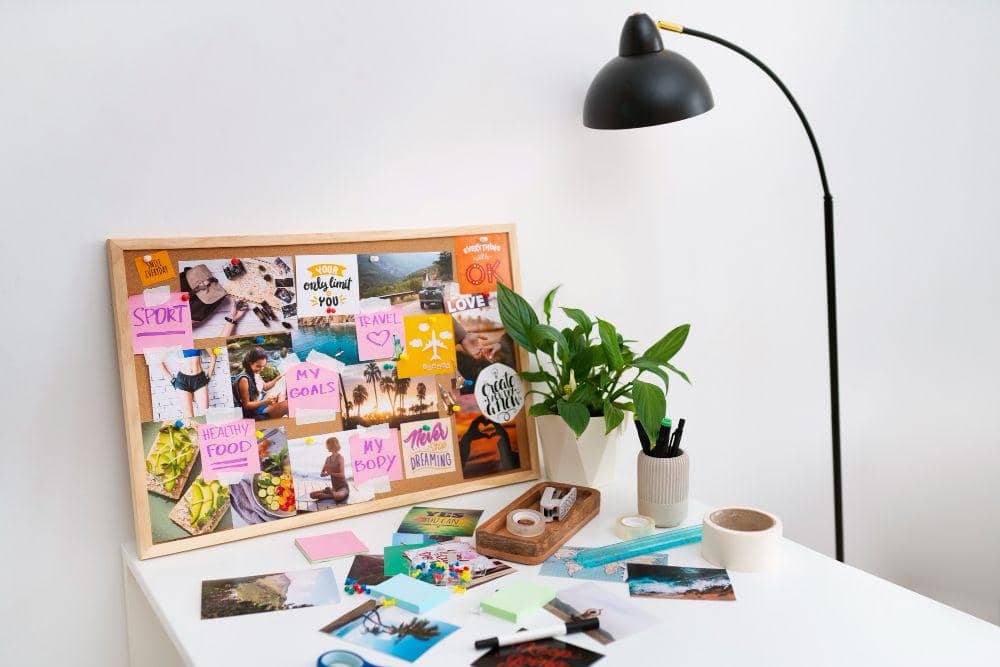 ilustrasi bingkai untuk moodboard (freepik.com/freepik)