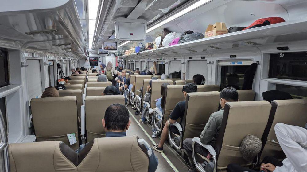 Penumpang kereta api. (Dok. Istimewa)