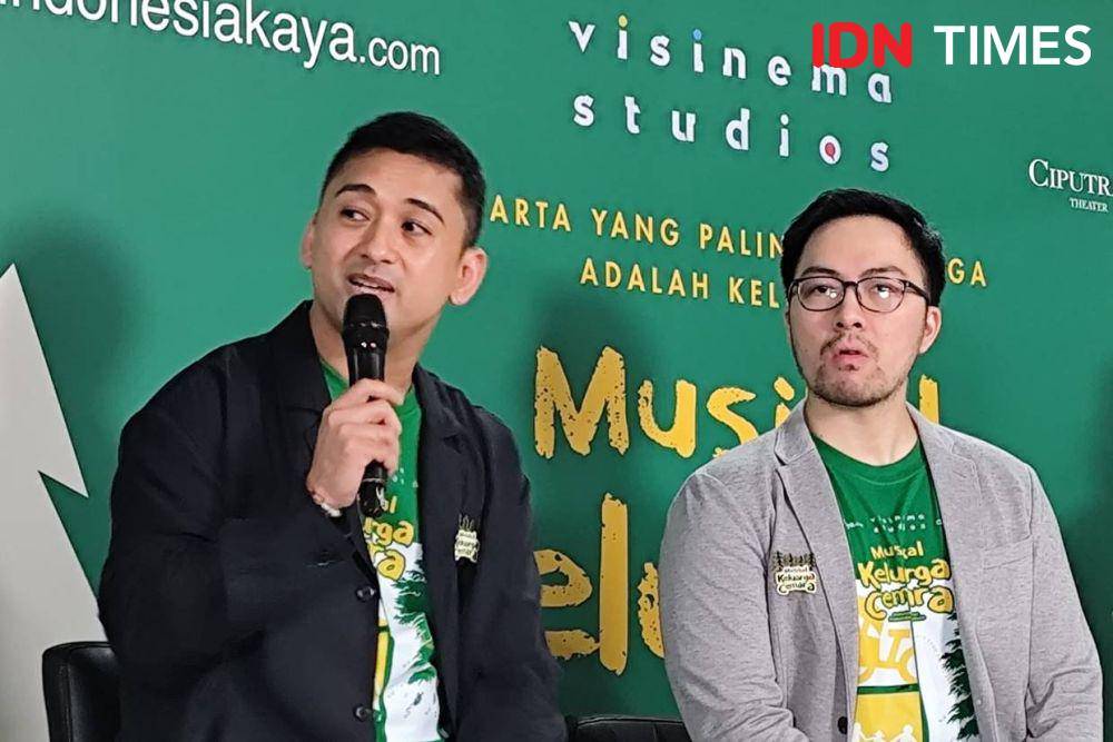 Pasha Prakasa saat jumpa pers Musikal Keluarga Cemara di Ciputra Artpreneur Theatre, Jakarta, Rabu (14/5/25) (dok. IDN Times/Shandy Pradana)