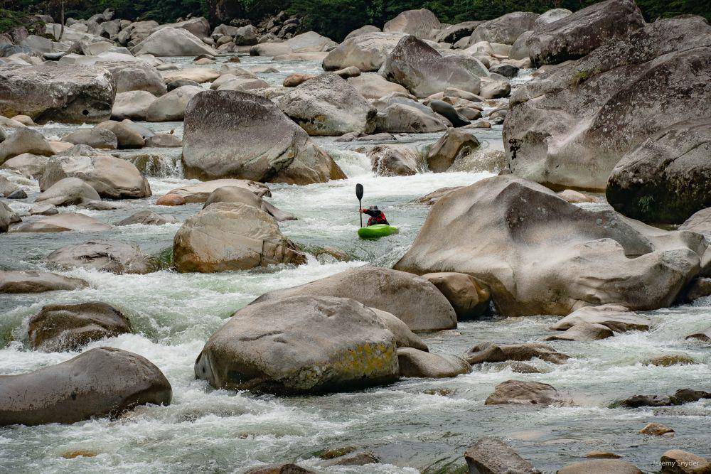 Pengendapan sedimen sungai amazon (massivesci.com)