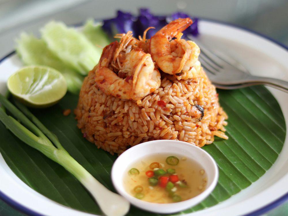 6 Tempat Makan Nasi Goreng di Dekat Stasiun Pasar Turi Surabaya