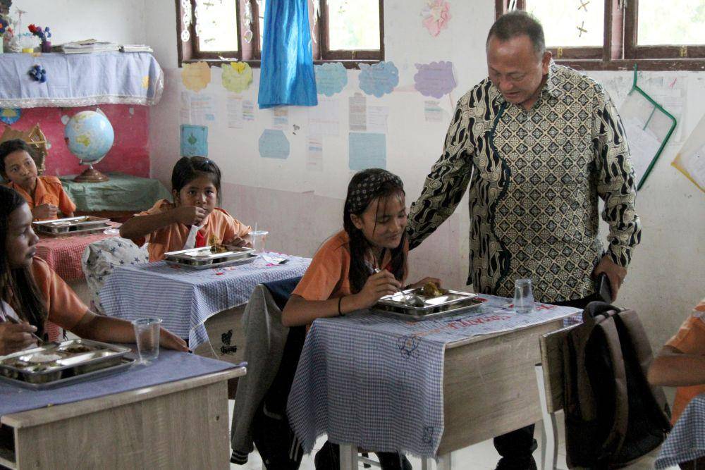 Yayasan Holong do Ondolan melakukan uji coba Makan Bergizi Gratis di Humbahas (dok.istimewa)