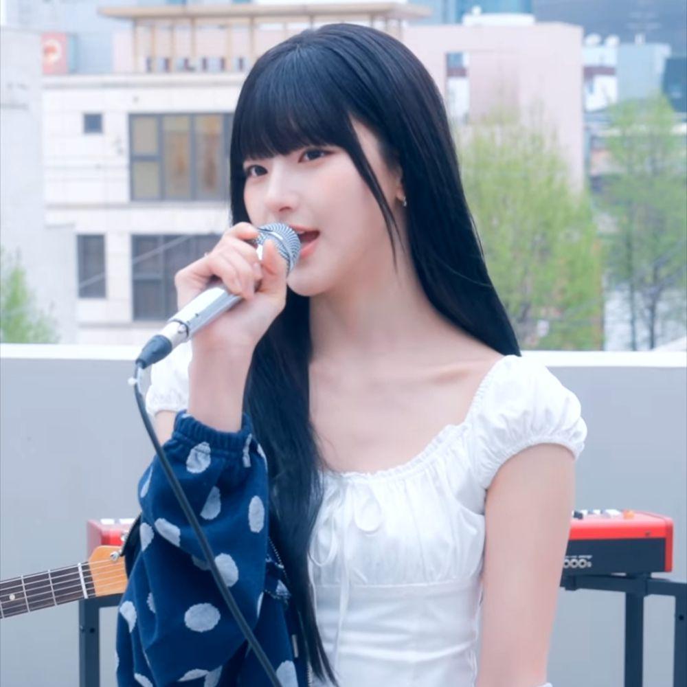Haneul KISS OF LIFE (instagram.com/toreachyou_10cm)