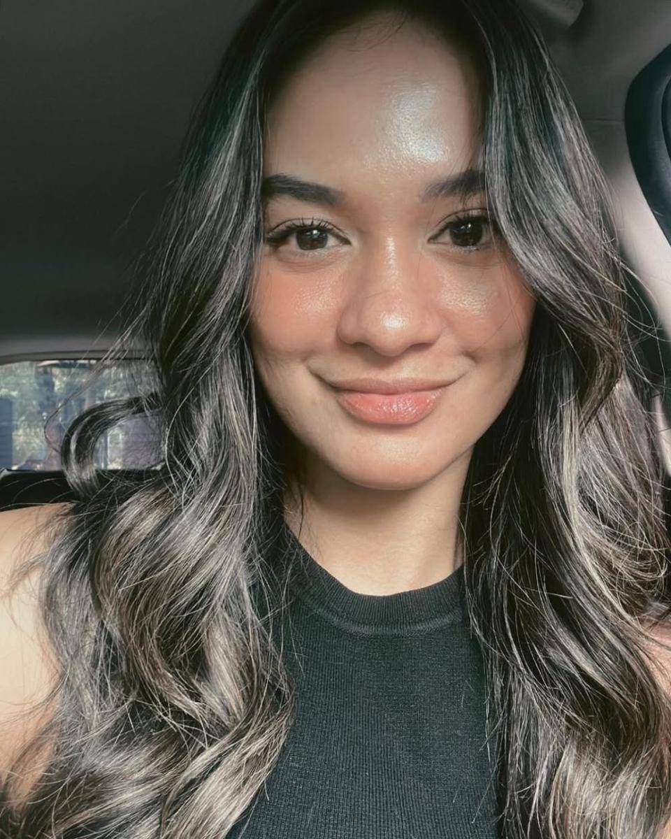 ide makeup kulit sawo matang ala Hana Malasan (instagram.com/hanamalasan)