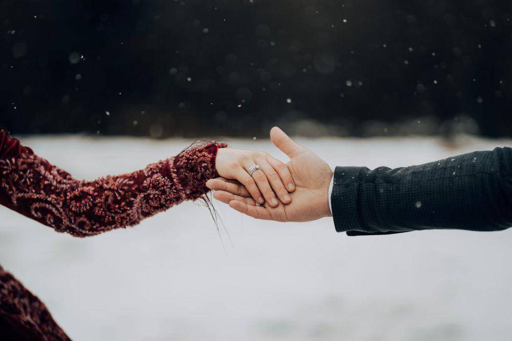 gambar pasangan (pexels.com/Itsmeseher)