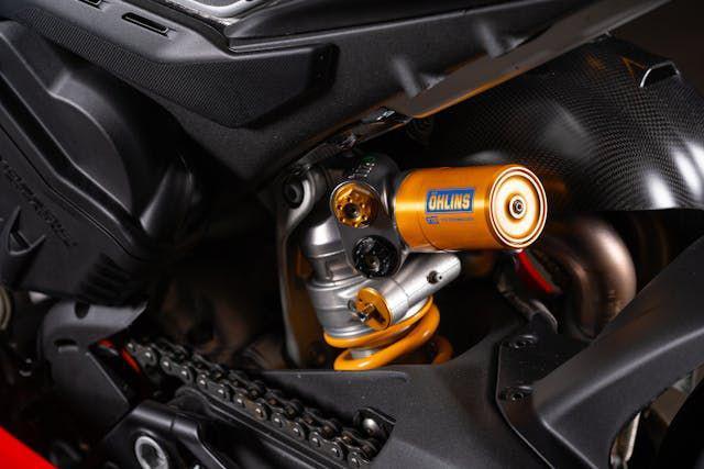 Berapa Lama Shock Belakang Motor Harus Diganti? Ini Anjurannya