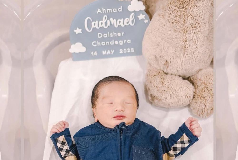Arti Nama Anak Pertama Chand Kelvin, Baby Boy nih!
