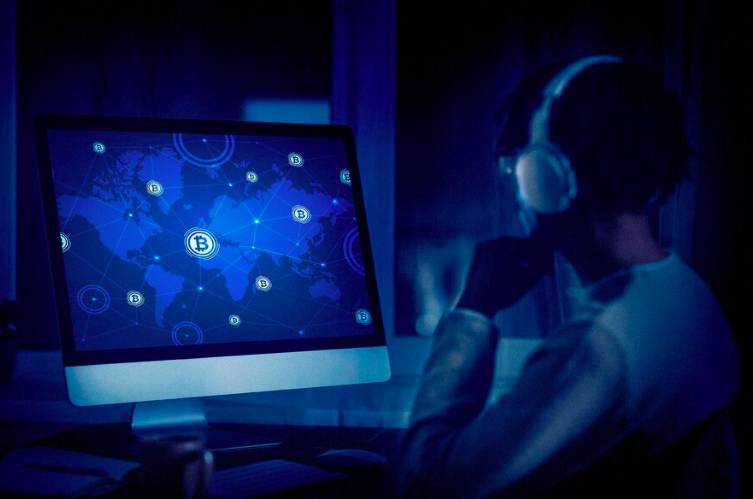 Ilustrasi menggunakan AI untuk investasi (freepik.com)