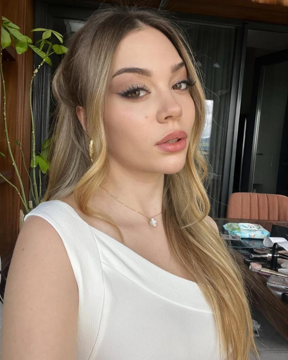 Potret Miss Supranational Turkiye 2025, Candan Şeviktürk (instagram.com/csevikturk)