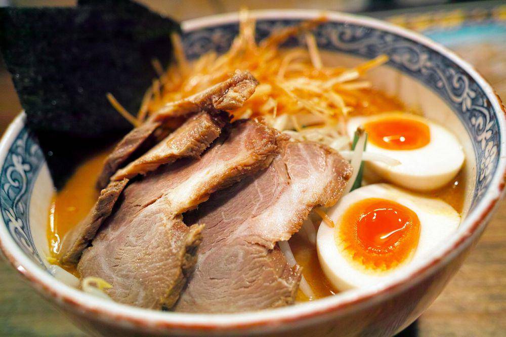 ilustrasi ramen
