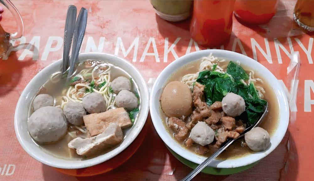 5 Tempat Makan Bakso Enak di Medan, Halal Friendly