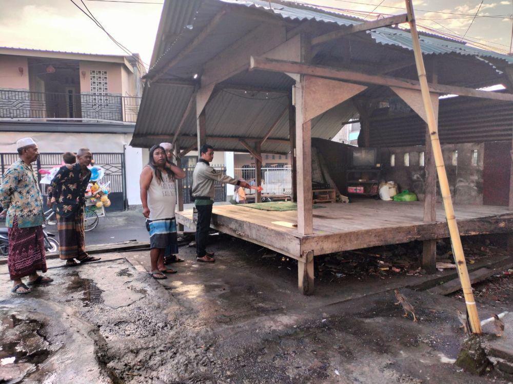 Warga Temukan Bayi Perempuan di Gazebo Masjid Penakak, Anak Siapa?