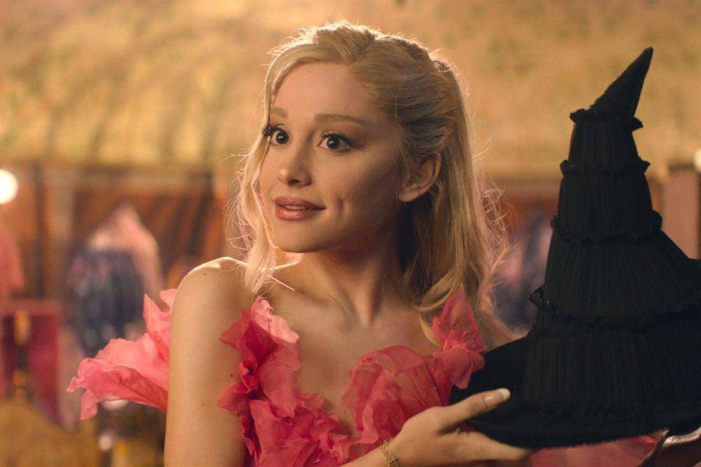 potret Ariana Grande (dok. film Wicked/Universal Pictures)