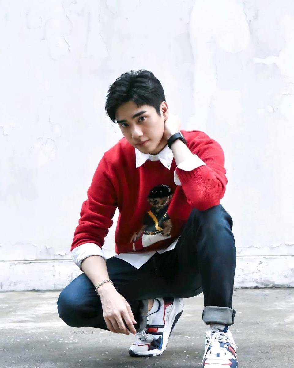 Tee Jaruji (instagram.com/tee_jaruji)