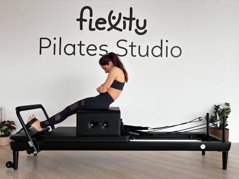 ilustrasi latihan pilates (pexels.com/Flexity Yoga & Pilates)