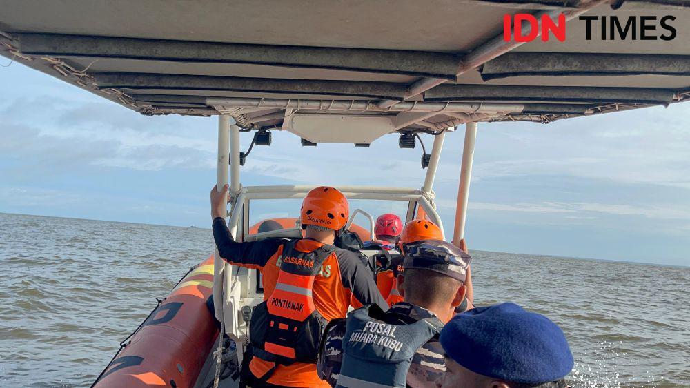 Penumpang KM Bukit Raya Tiba-tiba Melompat ke Laut Perairan Kubu Raya