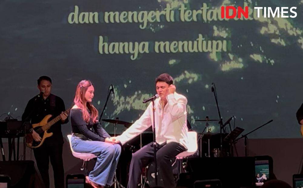 Potret Nyoman Paul di Showcase Debut Album Luap (IDN Times/Rifky Oktarian)