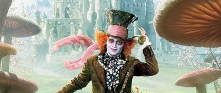 Johnny Depp sebagai The Hatter (dok. Walt Disney Pictures/Alice in the Wonderland)