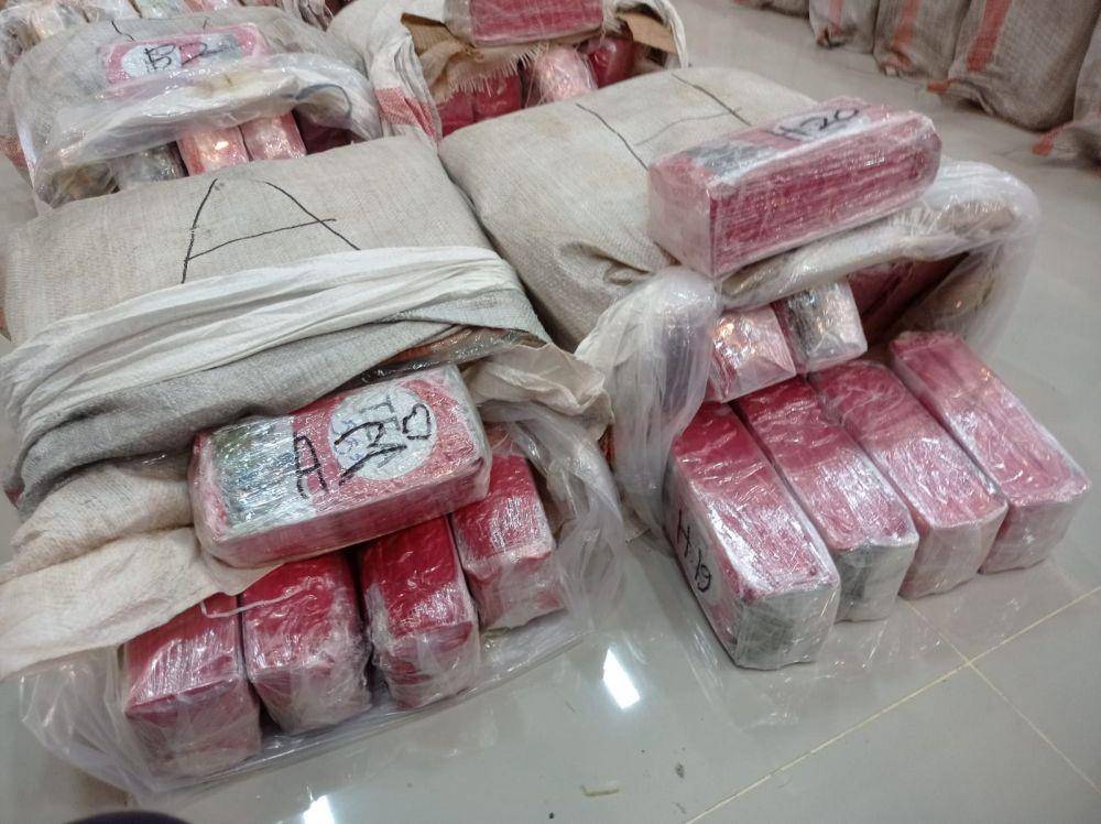 1,2 ton kokain yang berhasil diamankan TNI AL (IDN Times/Putra Gema Pamungkas)