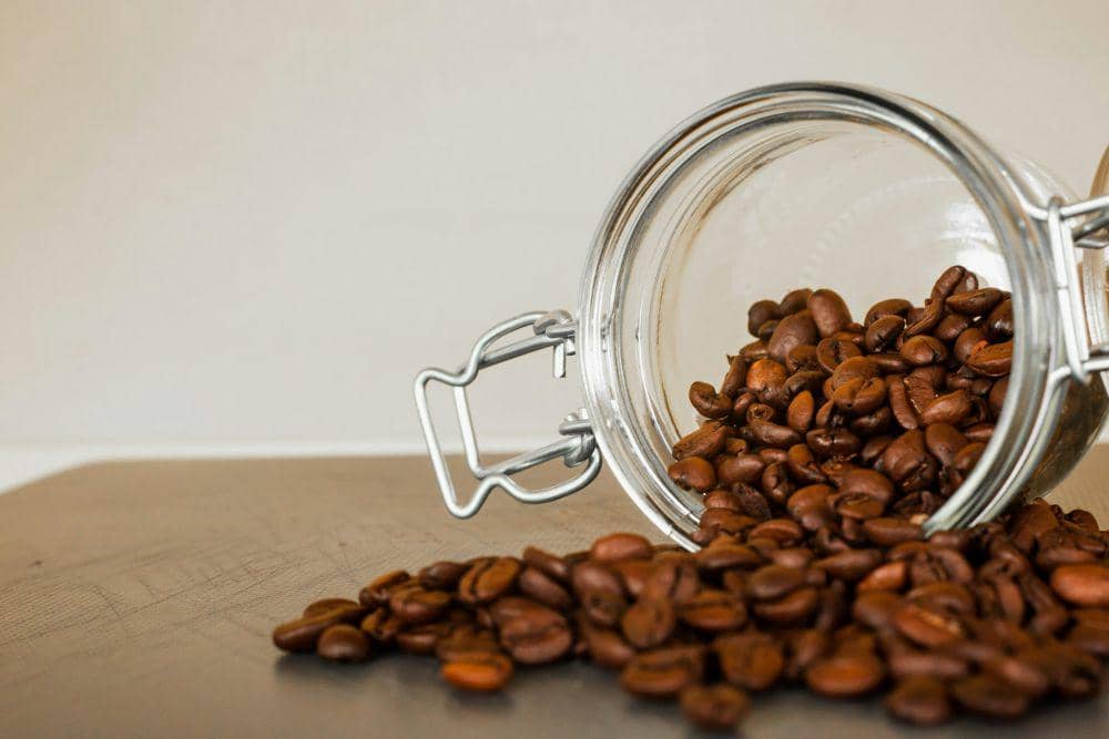 ilustrasi kopi (unsplash.com/Louis Hansel)