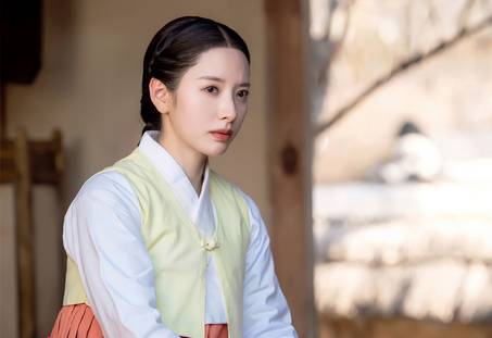 still cut drama Korea The Haunted Palace (dok. SBS Drama/The Haunted Palace)