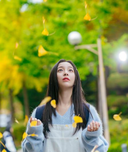 still cut drama Korea Spring of Youth (dok. SBS Drama/Spring of Youth)