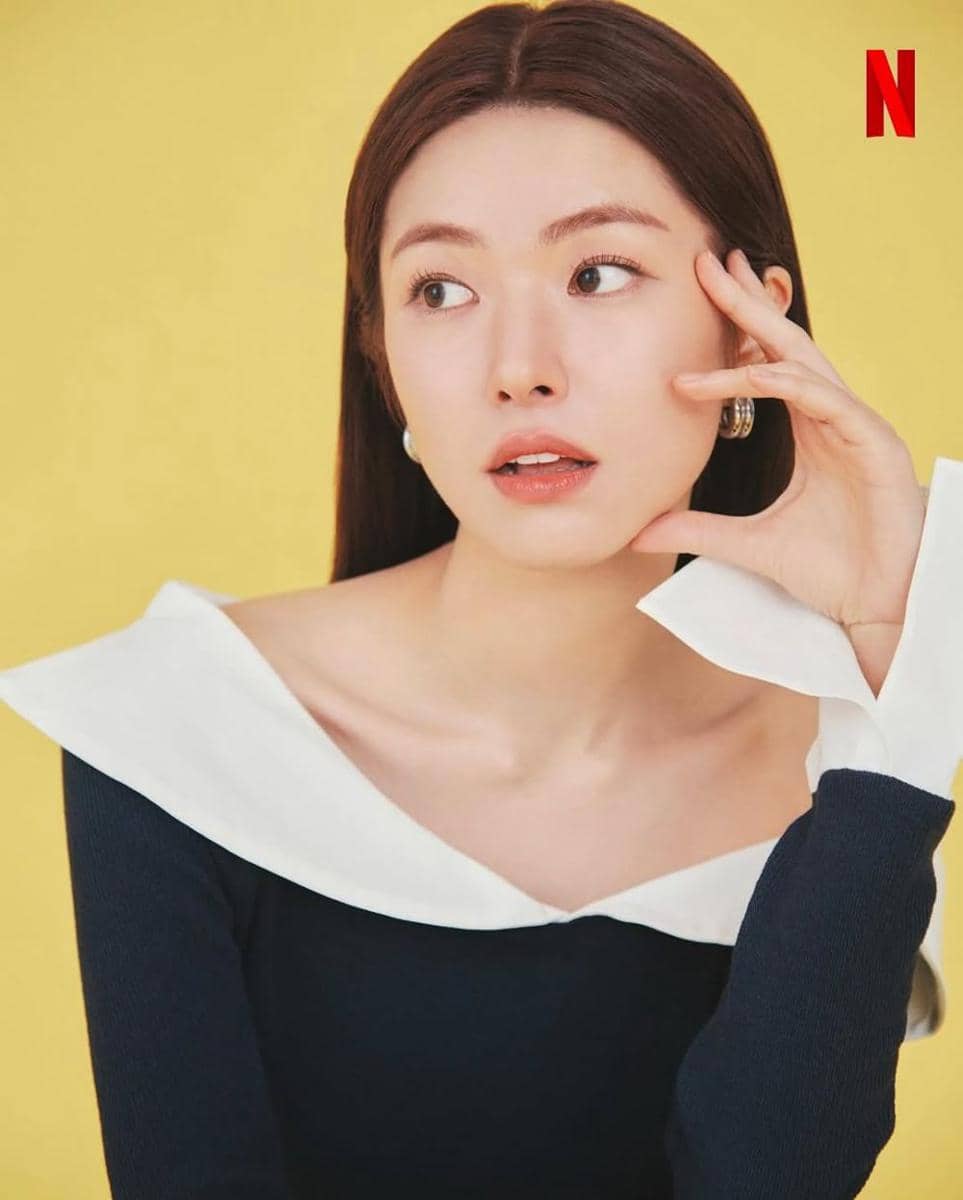 potret Ha Young (instagram.com/hvv_y)