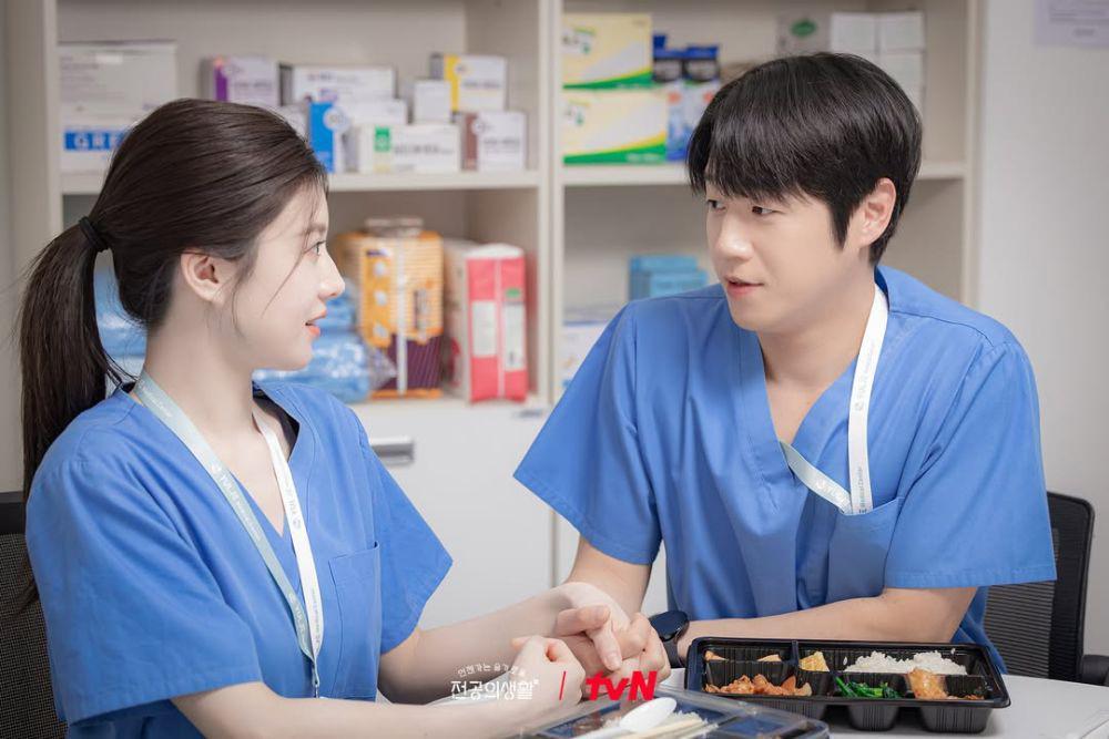 [QUIZ] Kamu Penonton Resident Playbook, Tebak Cameo Ini Muncul di Episode Berapa!