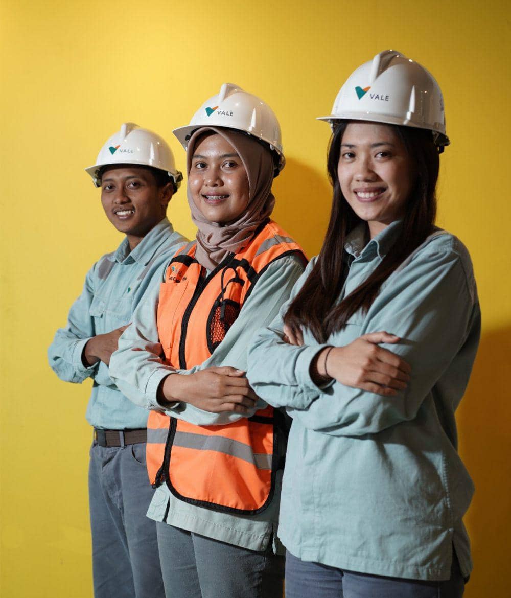 Pekerja PT Vale Indonesia (sumber: situs resmi PT Vale Indonesia)
