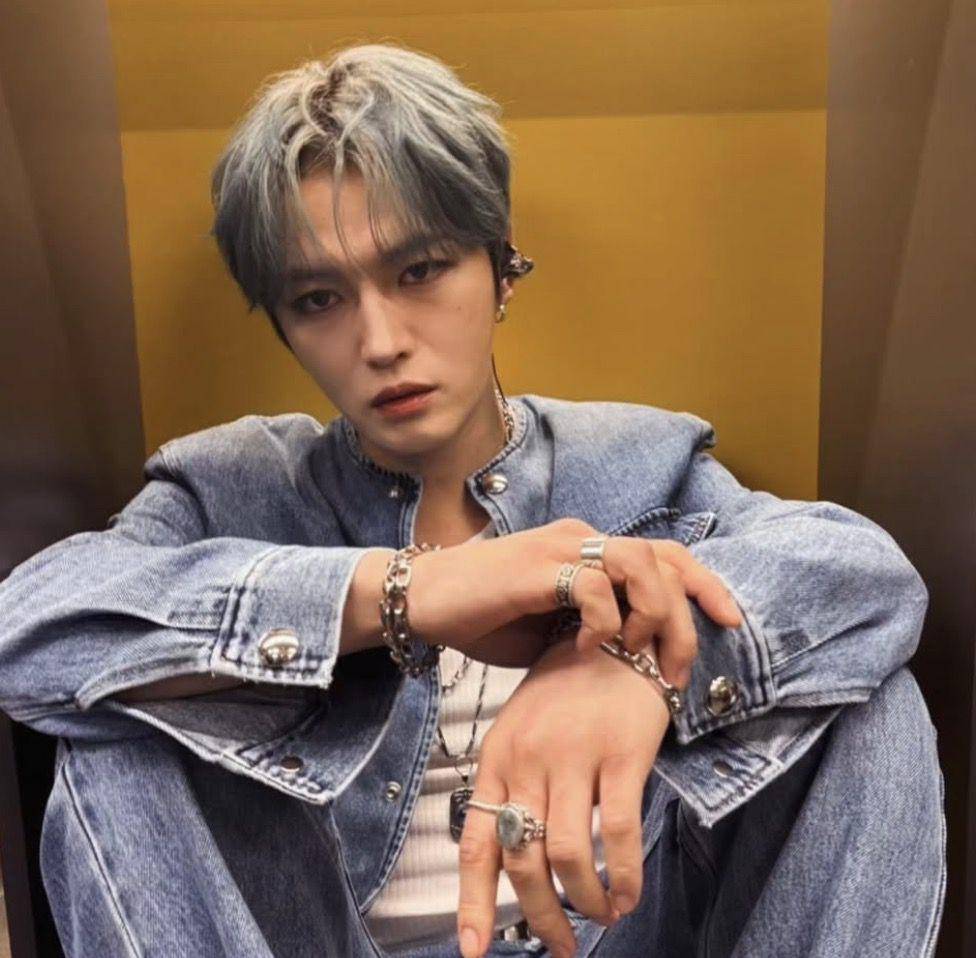 Jaejoong (instagram.com/jj_1986_jj)