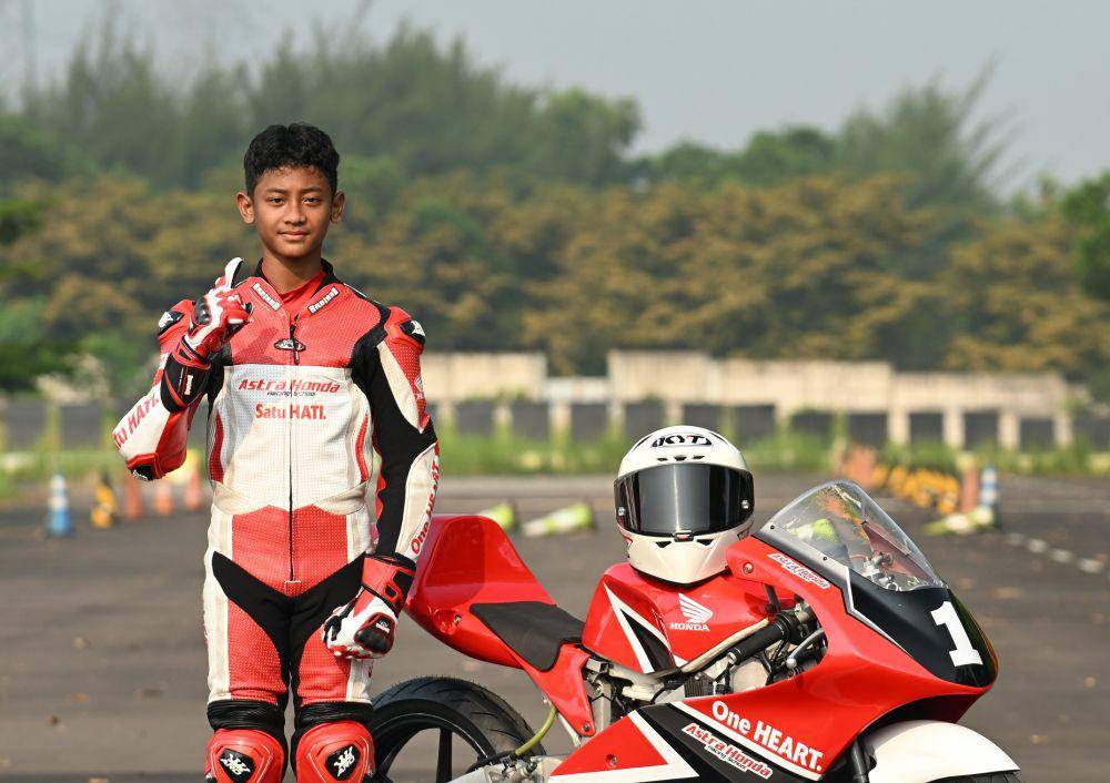 Ziven Rozul Abiy Salim pada saat sesi latihan di Astra Honda Racing School (AHRS) angkatan 2024 (PT AHM)