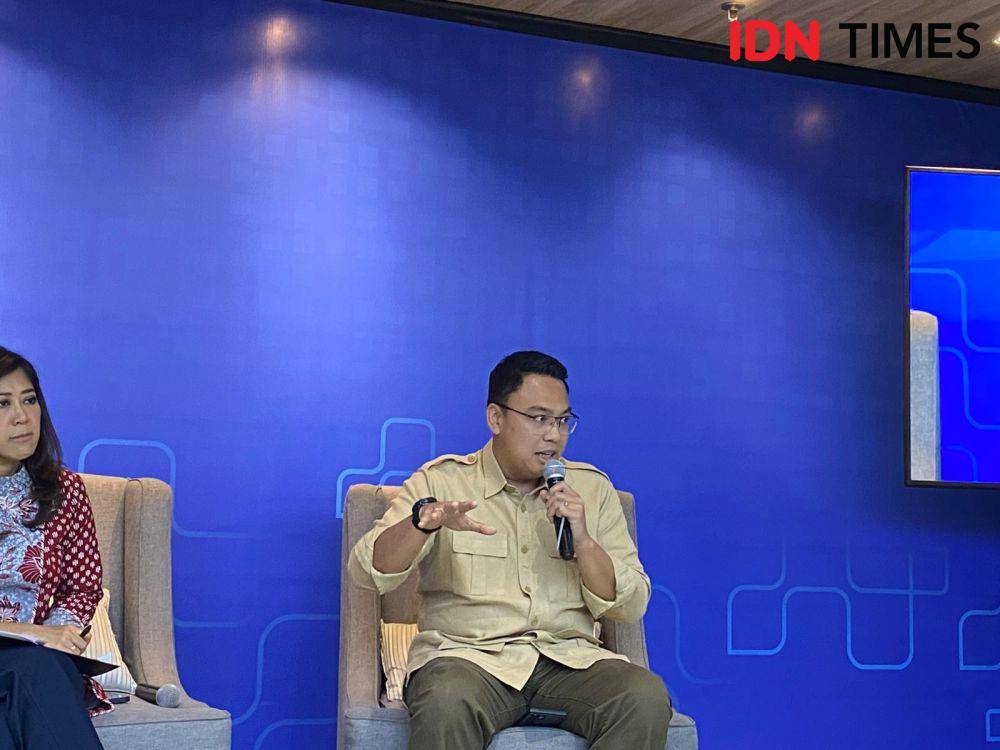 Wamen Komdigi, Angga Raka, dalam menjelaskan terkait gratis ongkir (Dok. Daffa Ulhaq)