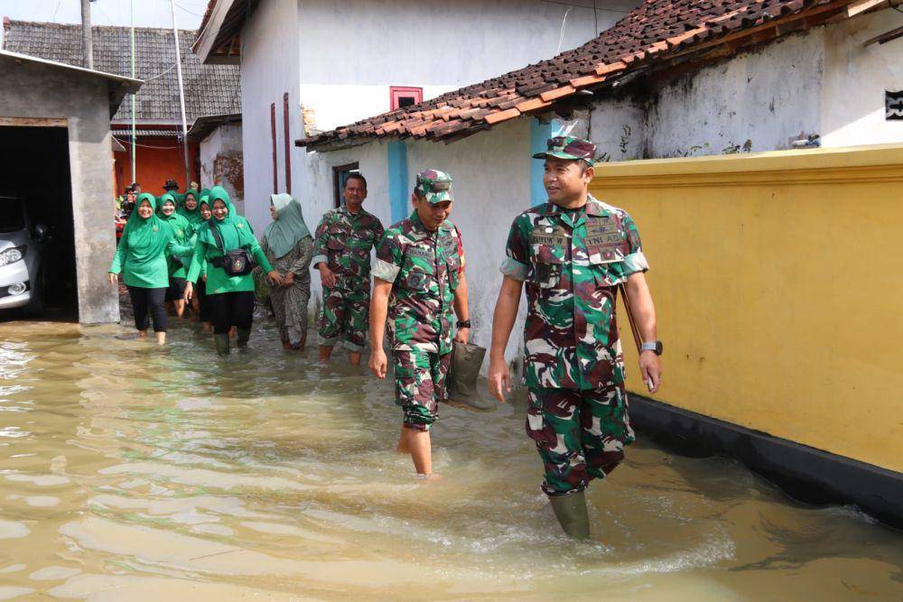 TNI Tanggap Banjir
