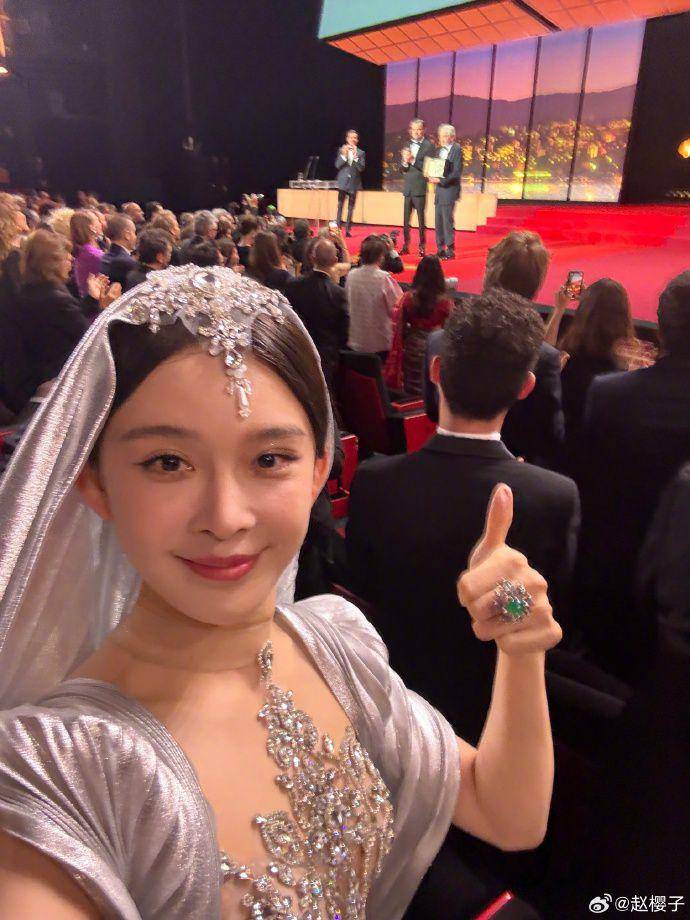Zhao Ying Zi (weibo.com)